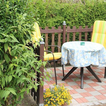 Attractive Apartment In Kluetz Near The Sea Клюц Екстериор снимка