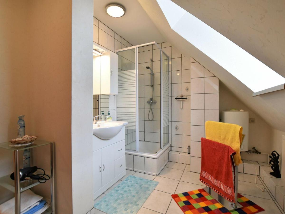 Attractive Apartment In Kluetz Near The Sea Клюц Екстериор снимка